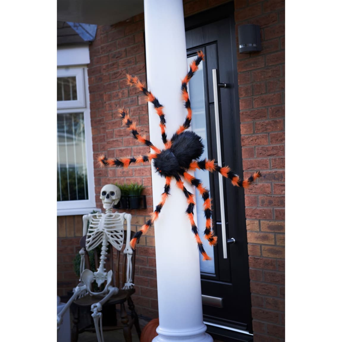 Large red and black Halloween Nights XL Spider
