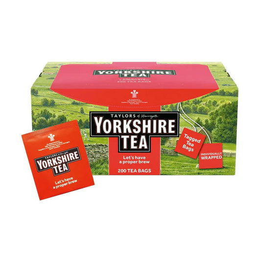 Yorkshire Tea Envelope String & Tag 200 bags, premium Assam and African tea blend for freshness and flavour.
