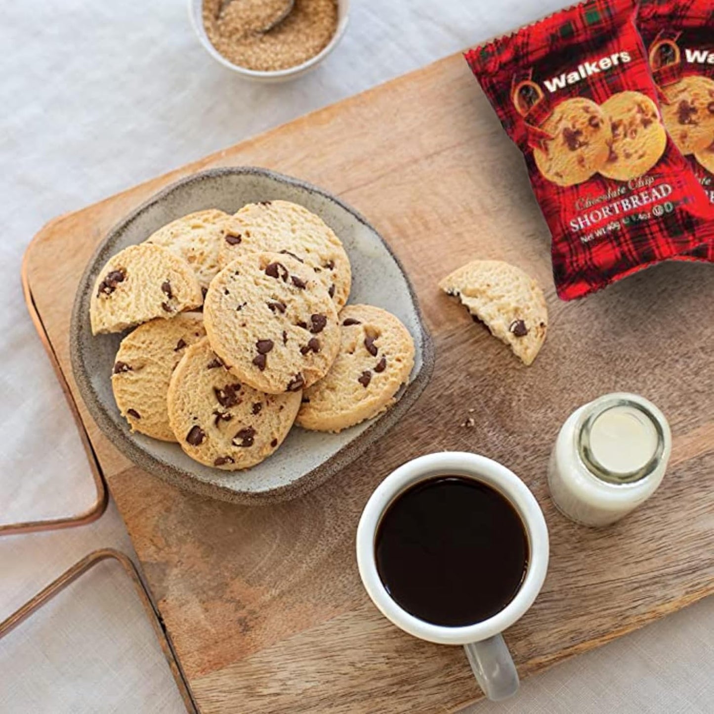 Celebration gift box with tea, shortbread, and cards included