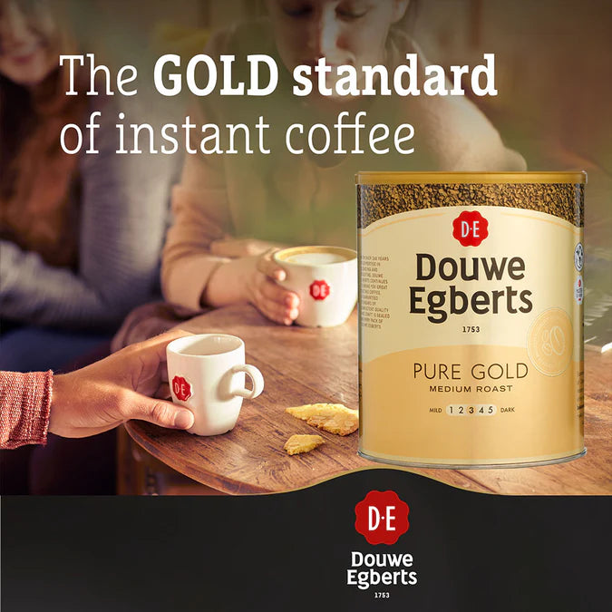 Medium roast Douwe Egberts Pure Gold instant coffee tin 750g