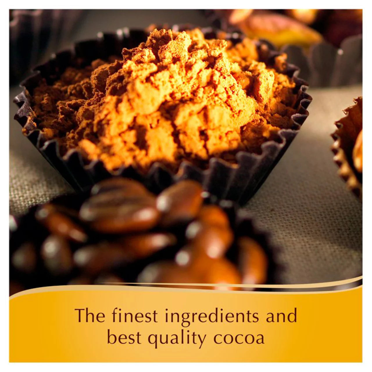 Assorted milk, dark and white chocolates Lindt Swiss Luxury 445g