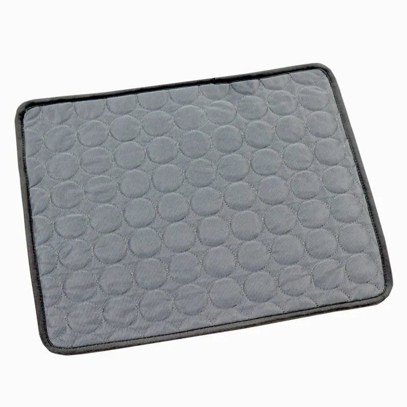Soft washable mat for dogs and cats