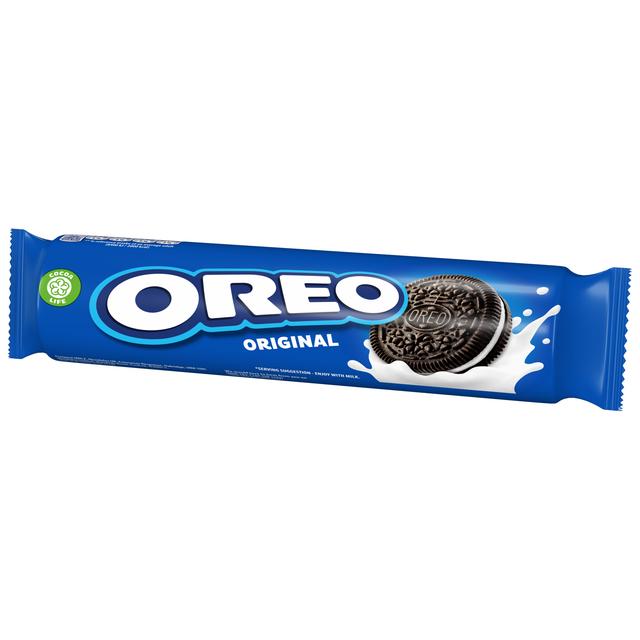 Oreo original biscuit rolls snack with creamy vanilla filling