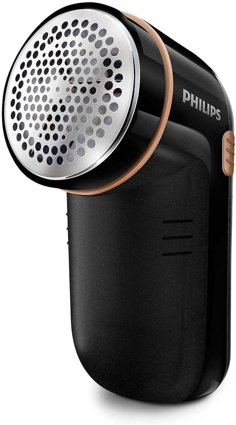 Philips fabric shaver GC026/80 for clothes and fabric care