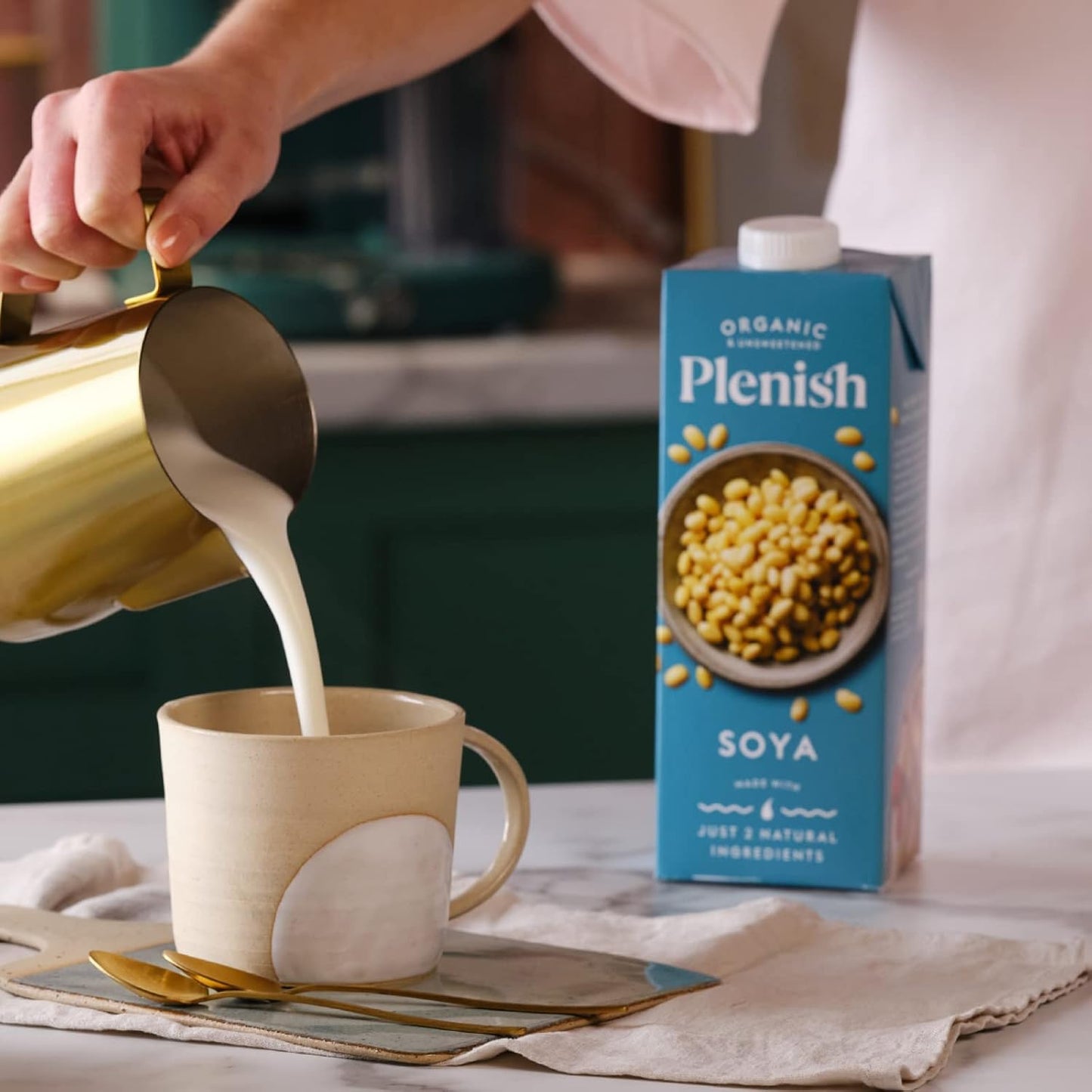 healthy unsweetened soya milk for breakfast