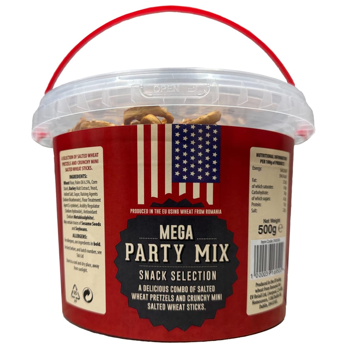 Crunchy salted pretzels and wheat sticks mix