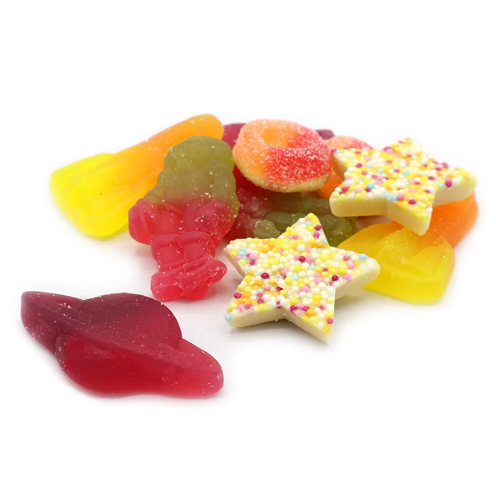 Cosmic candy assortment 1kg with gummies and chocolate flavour sweets