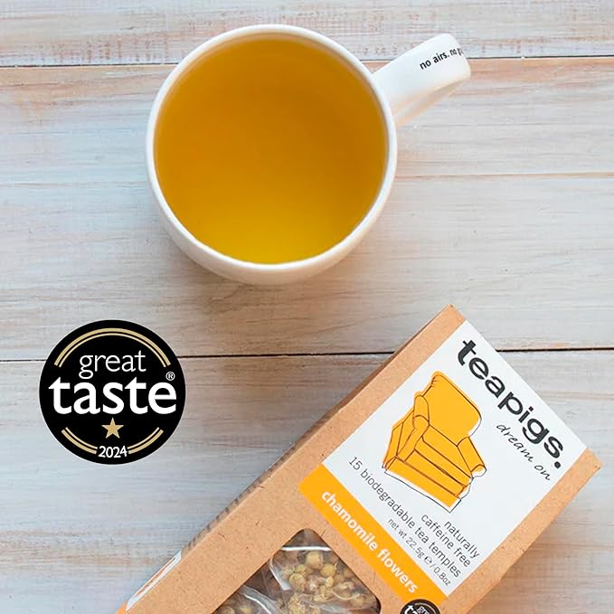 Whole chamomile flower infusion in teapigs tea