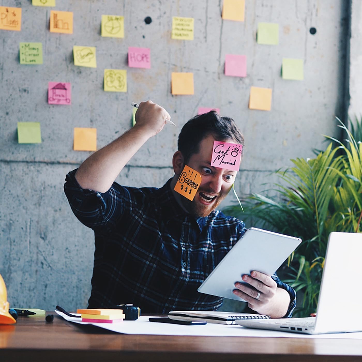 Vibrant colour sticky note pads for school or office