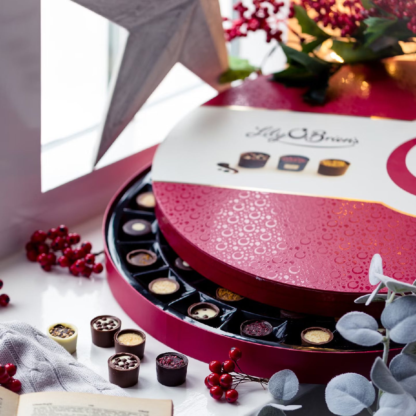 Desserts Hat Box 625g – 48 Decadent Assorted Chocolates