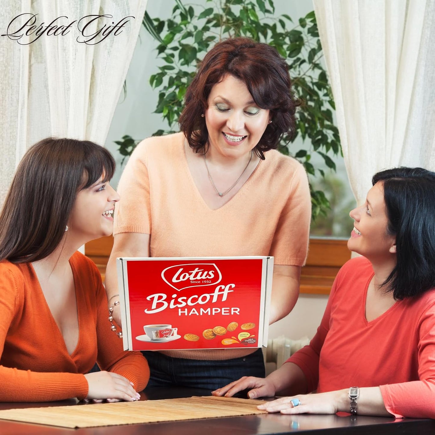 Lotus Biscoff Biscuits Gift Set Hamper Box & Card 4