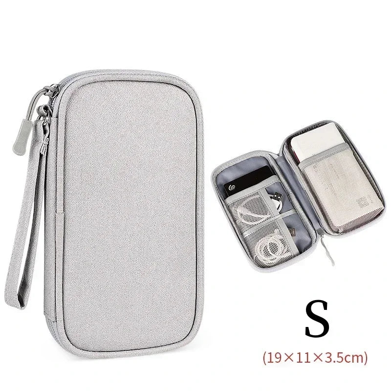 Portable Oxford cloth organiser for digital accessories