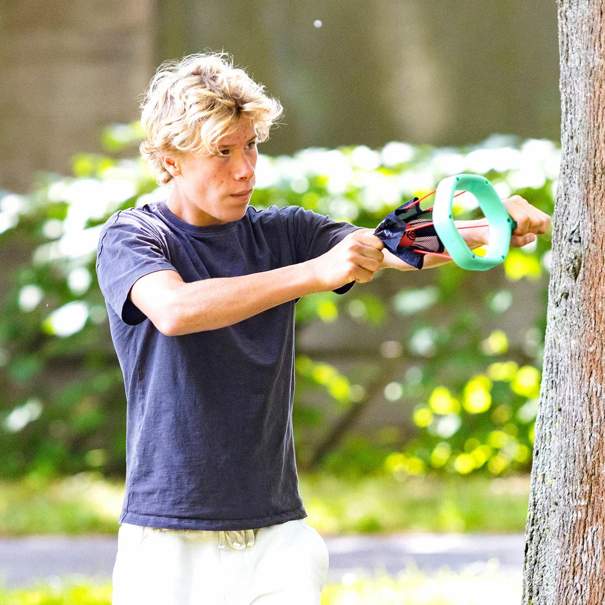 Fast action shoot and catch playground game set