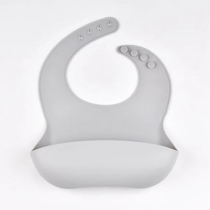 Soft silicone baby bib for daily feeding and protection