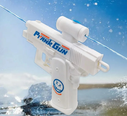 Backyard water fight sprayer toy for outdoor fun
