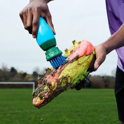 Compact shoe cleaner for home and on the go use