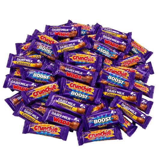 Cadbury Medium Chocolate Selection Box 870g with 30 bars