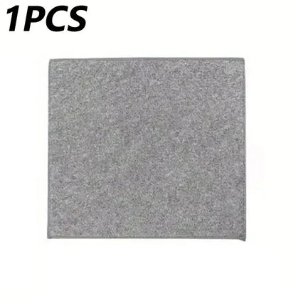 Microfiber detailing cloth for car surfaces