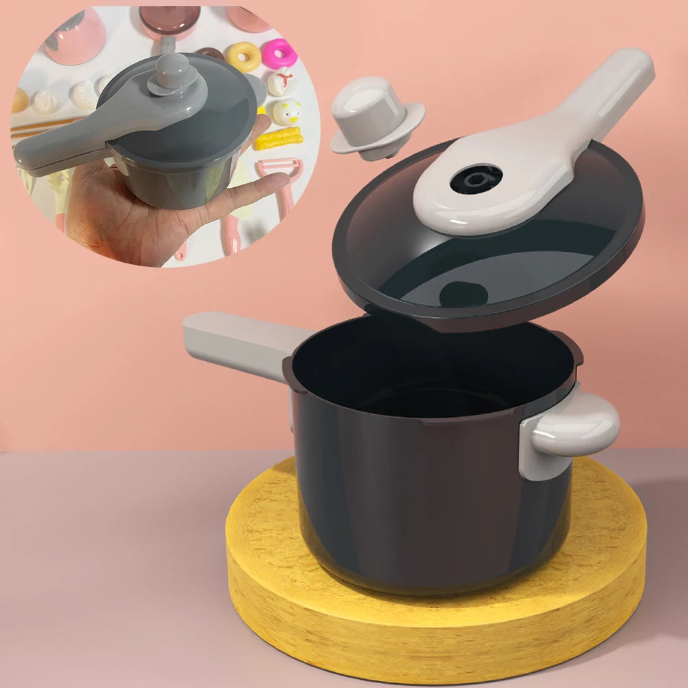 Children's role play kitchen toy set for creative learning activities