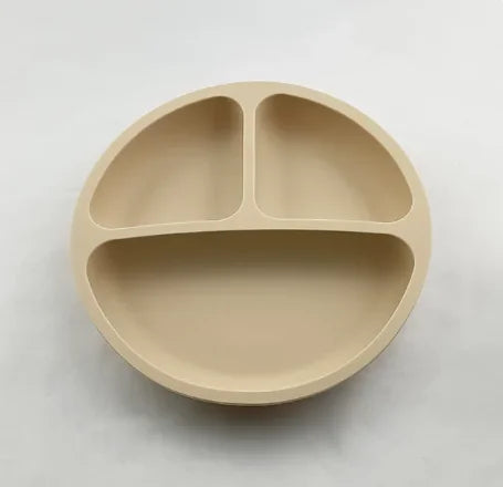 Child friendly dinnerware set for everyday use
