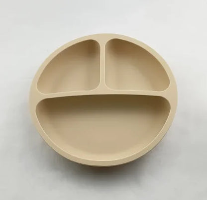 Child friendly dinnerware set for everyday use