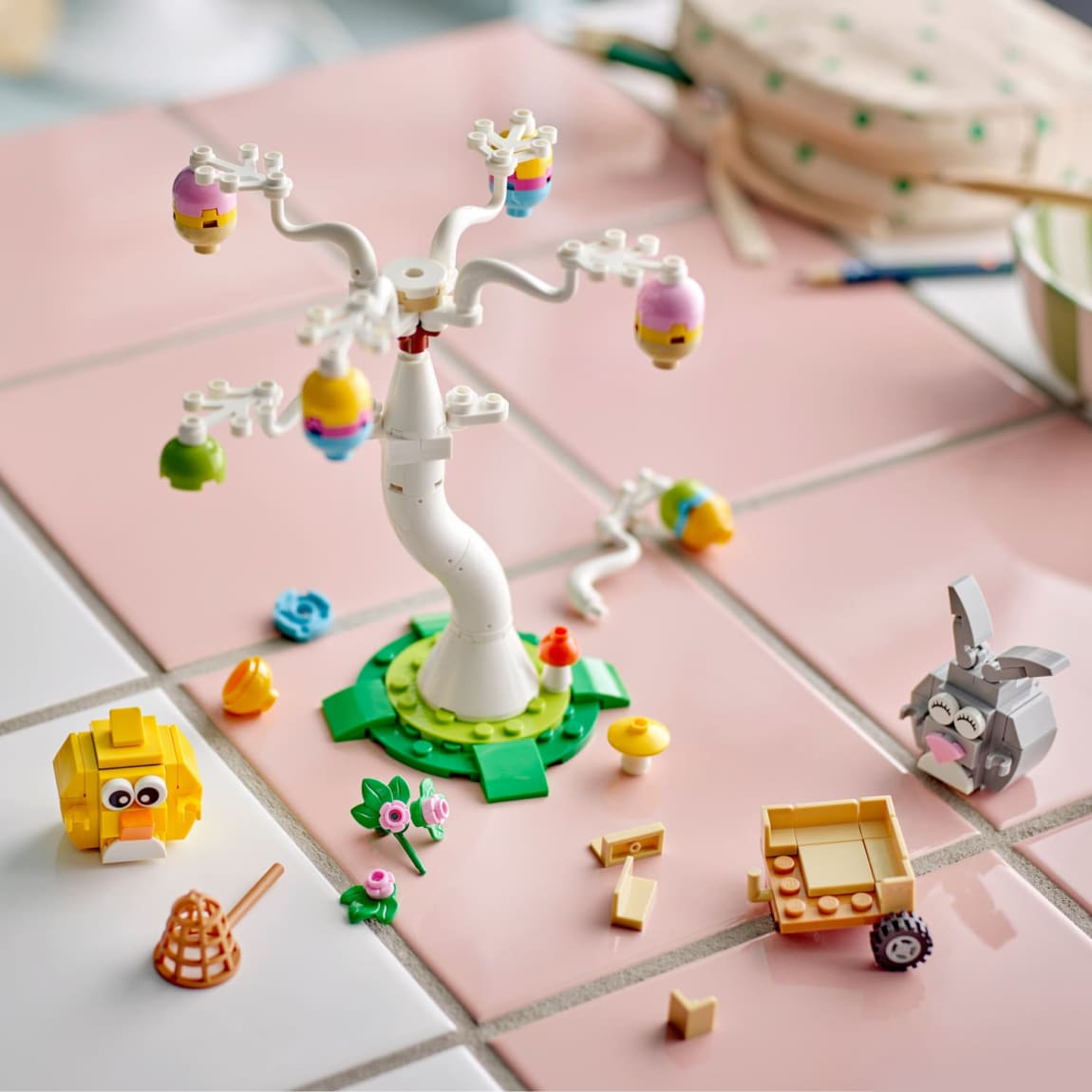 LEGO 40808 fun spring holiday toy for kids 8+
