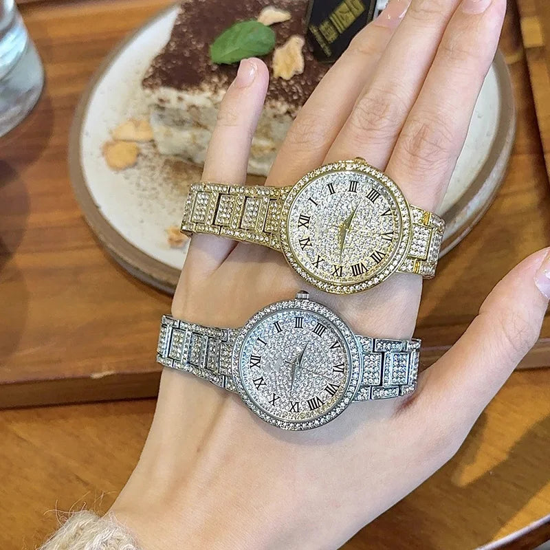 Elegant women's alloy bracelet quartz watch