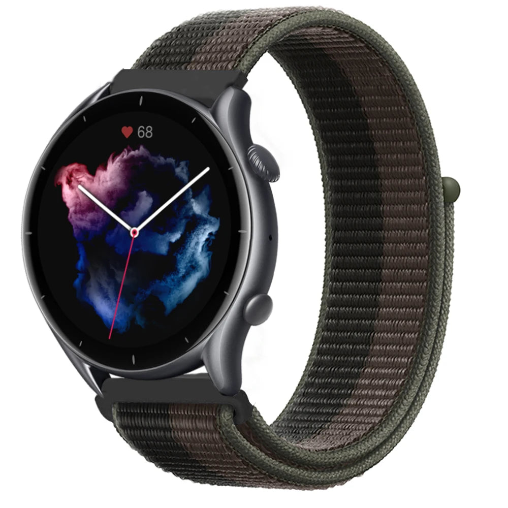 Lightweight adjustable wrist strap for smartwatches
