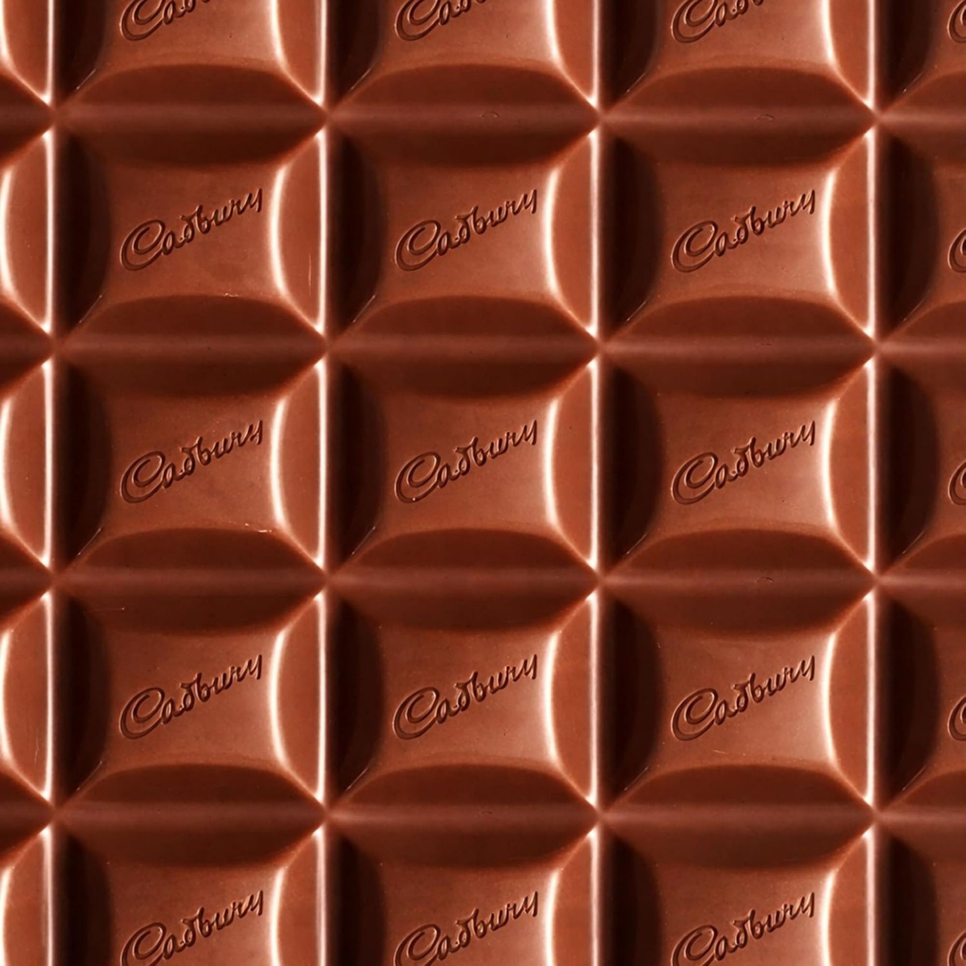 Chocolate with juicy raisins