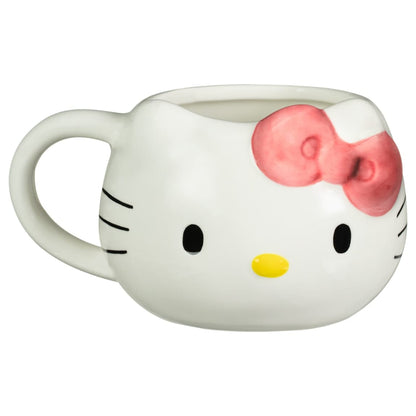 Character themed mug and sock set for home use