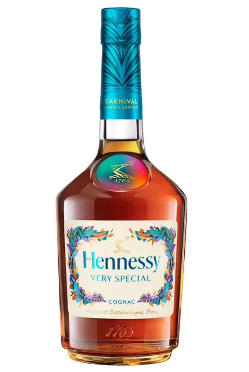 Hennessy VS Cognac 70cl with rich, smooth flavour – premium spirit for special occasions