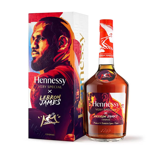 Hennessy VS Cognac 70cl with rich, smooth flavour – premium spirit for special occasions