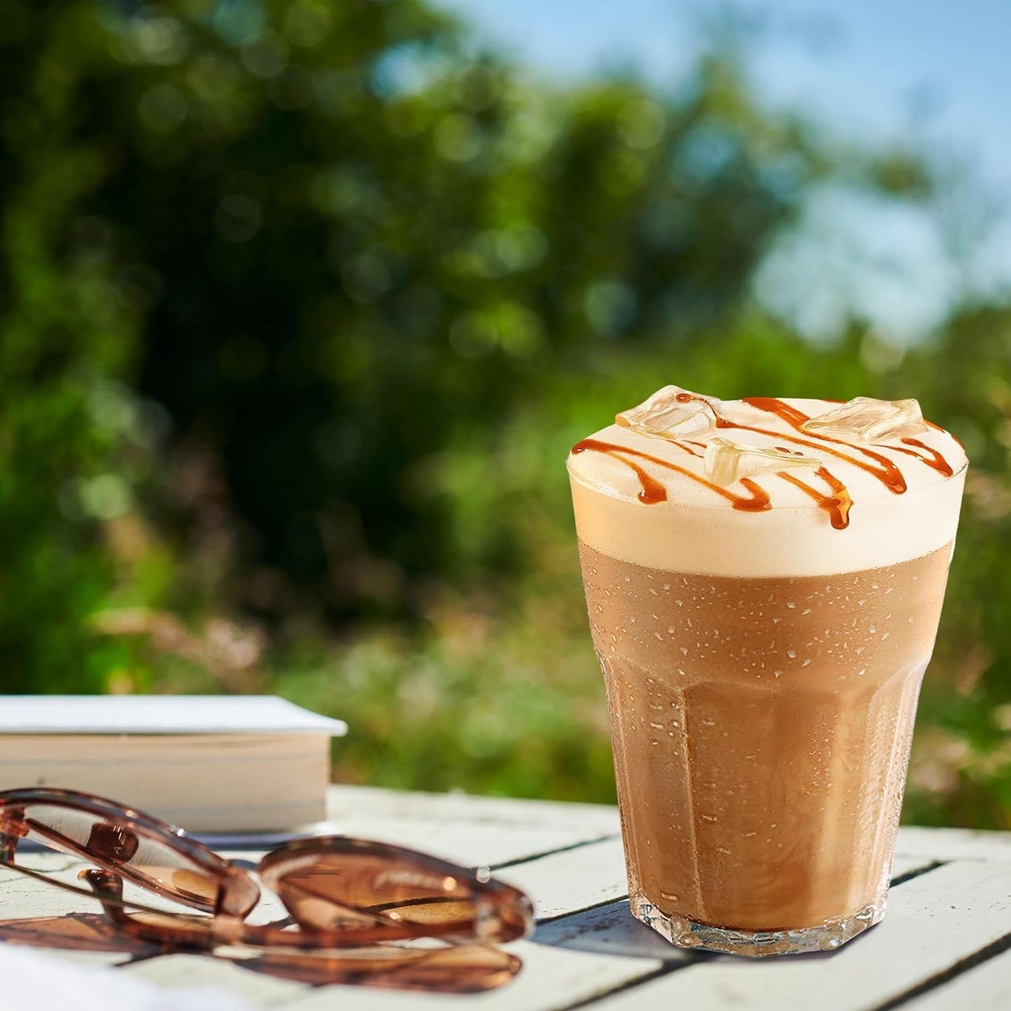 Iced latte sachets for home