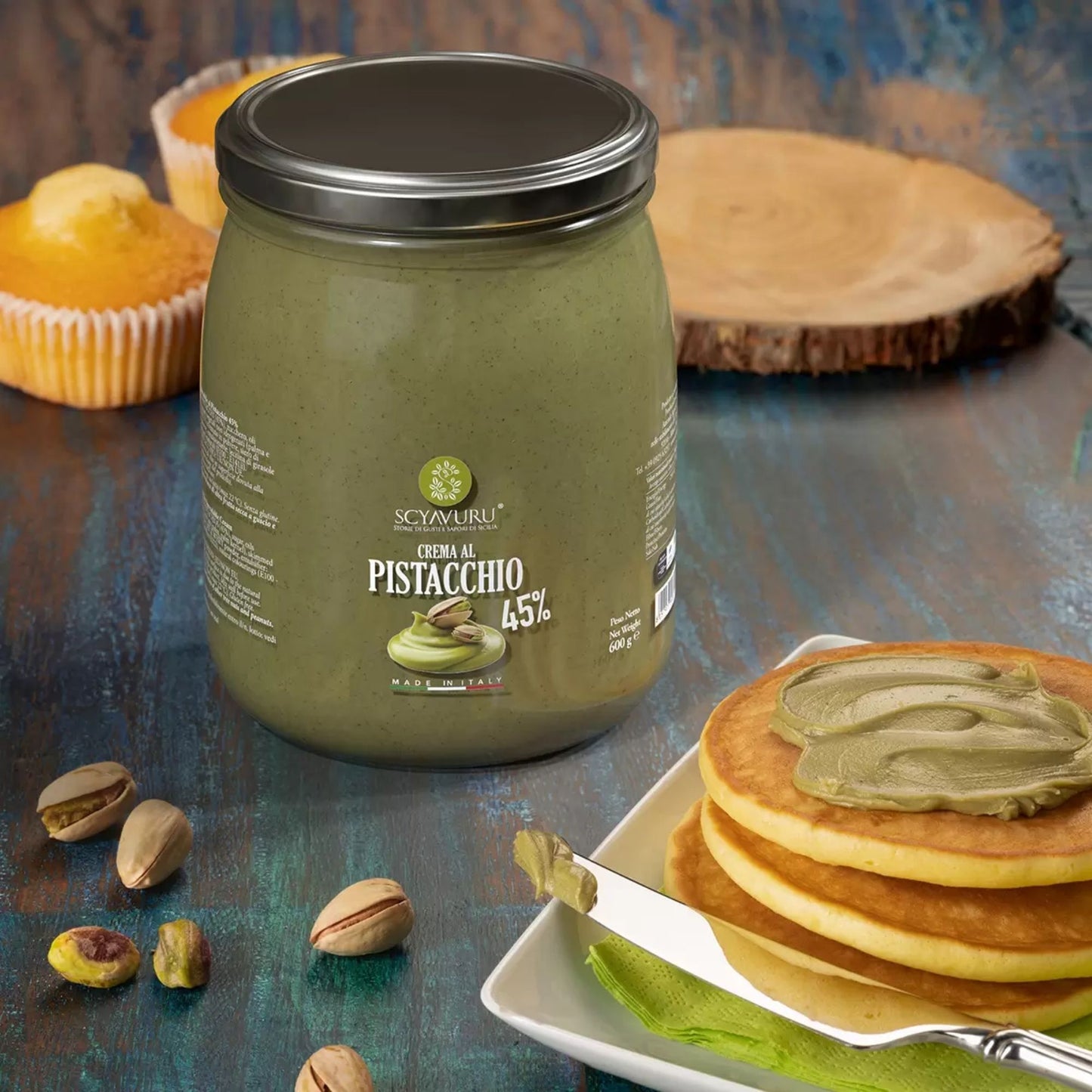 Italian pistachio cream spread