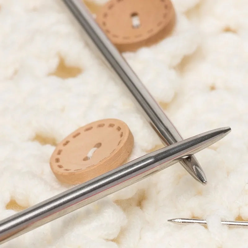 Knitting needle set for DIY and yarn crafts
