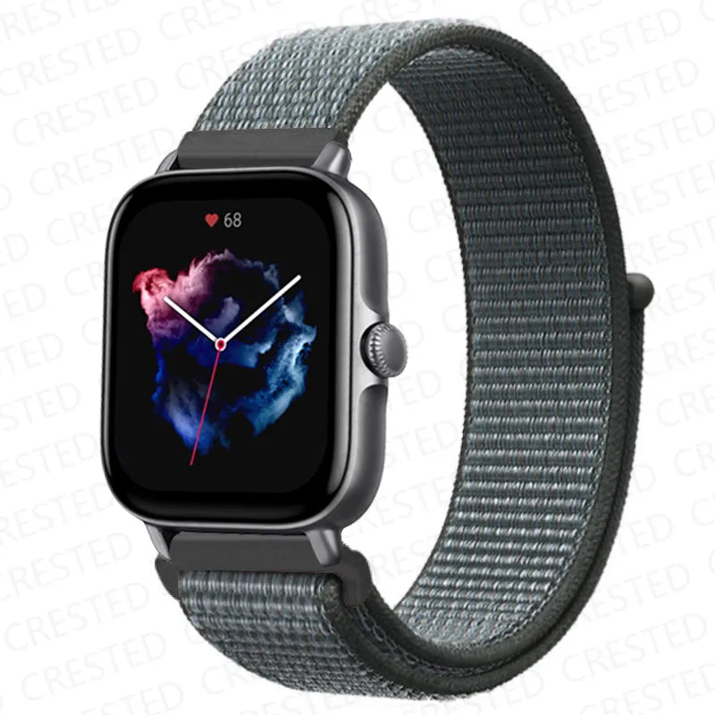 Flexible smartwatch wristband with secure loop fastening
