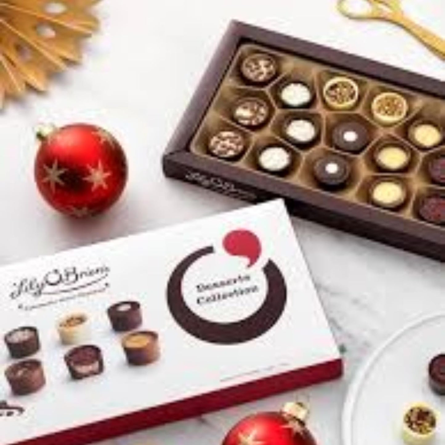 Dessert chocolate gift set by Lily O’Brien with 16 pieces