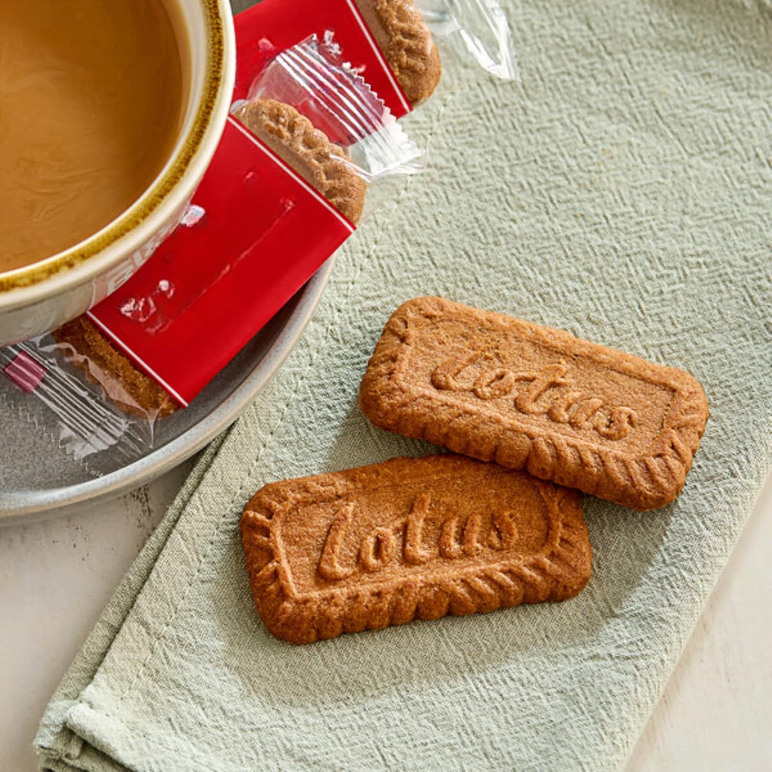 Front view of Lotus Tea Biscuits Snack Gift Set with English Breakfast Tea 200g