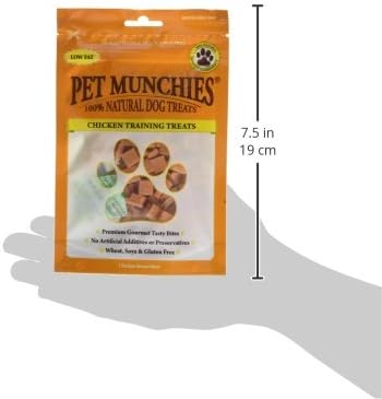 Low-fat natural dog snacks with real chicken