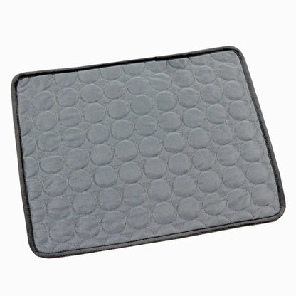 Soft washable mat for dogs and cats