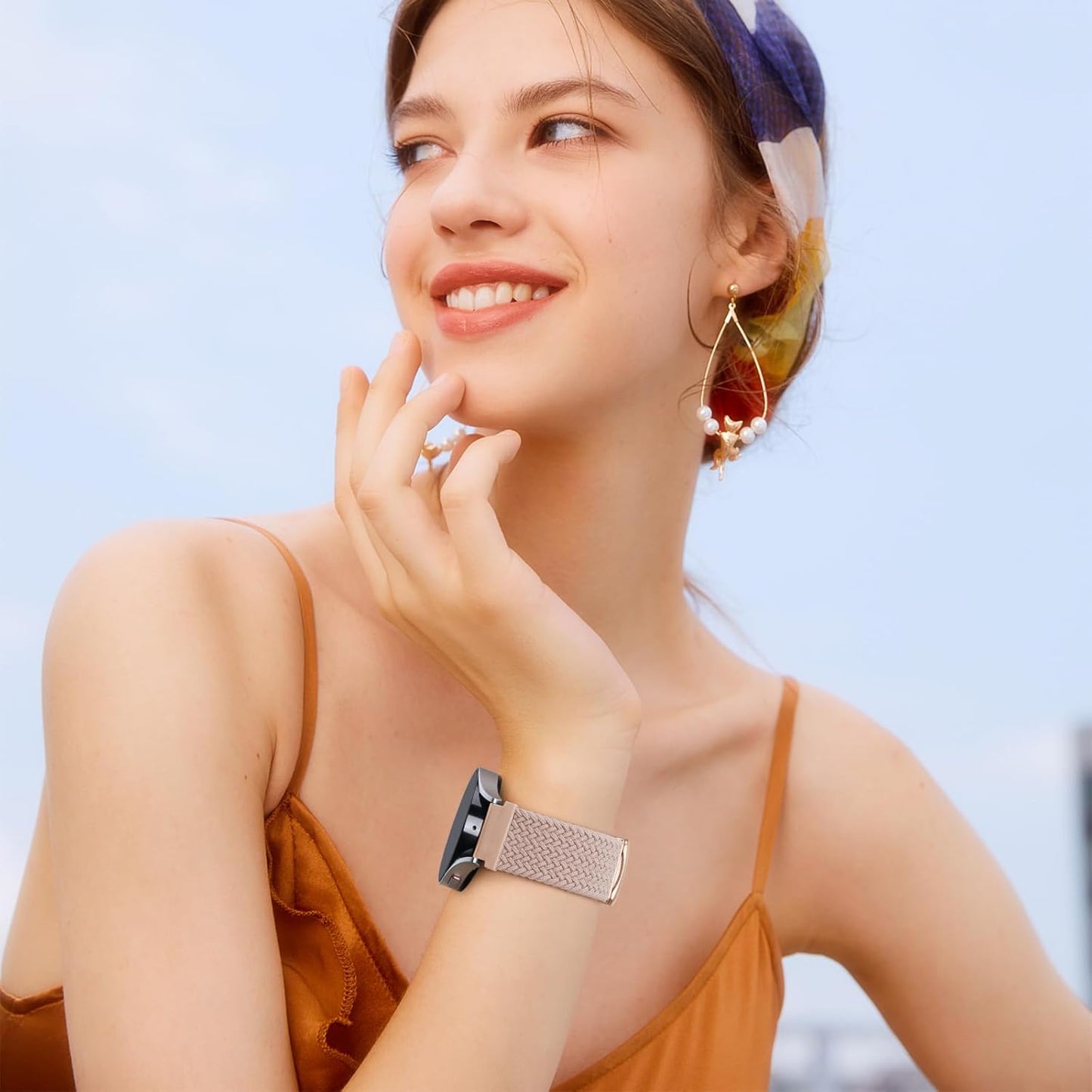 Comfortable magnetic nylon strap for everyday smartwatch wear