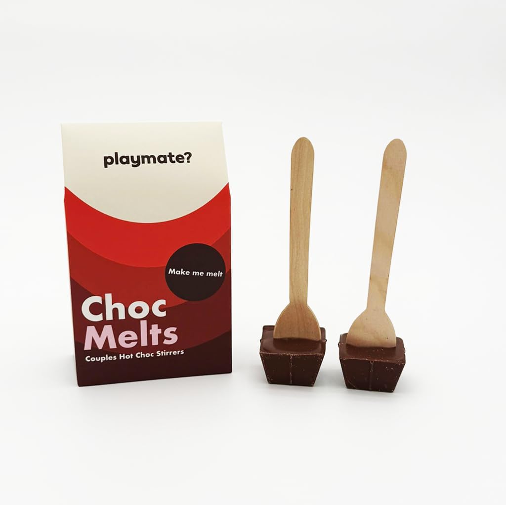 Couple-friendly chocolate cubes supporting connection and presence