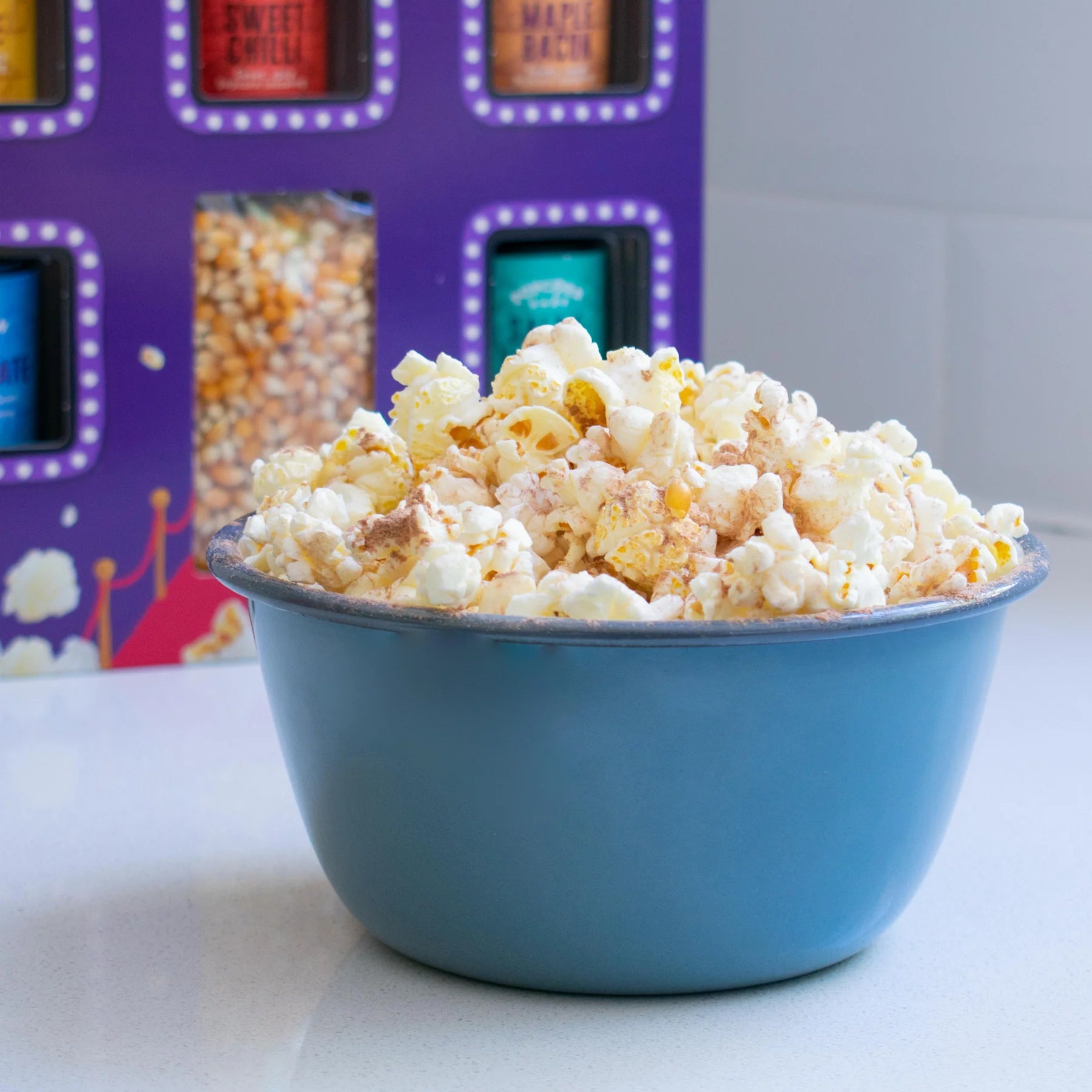 Customisable popcorn seasoning kit for movie nights