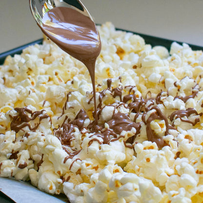 Customisable popcorn toppings kit 704g