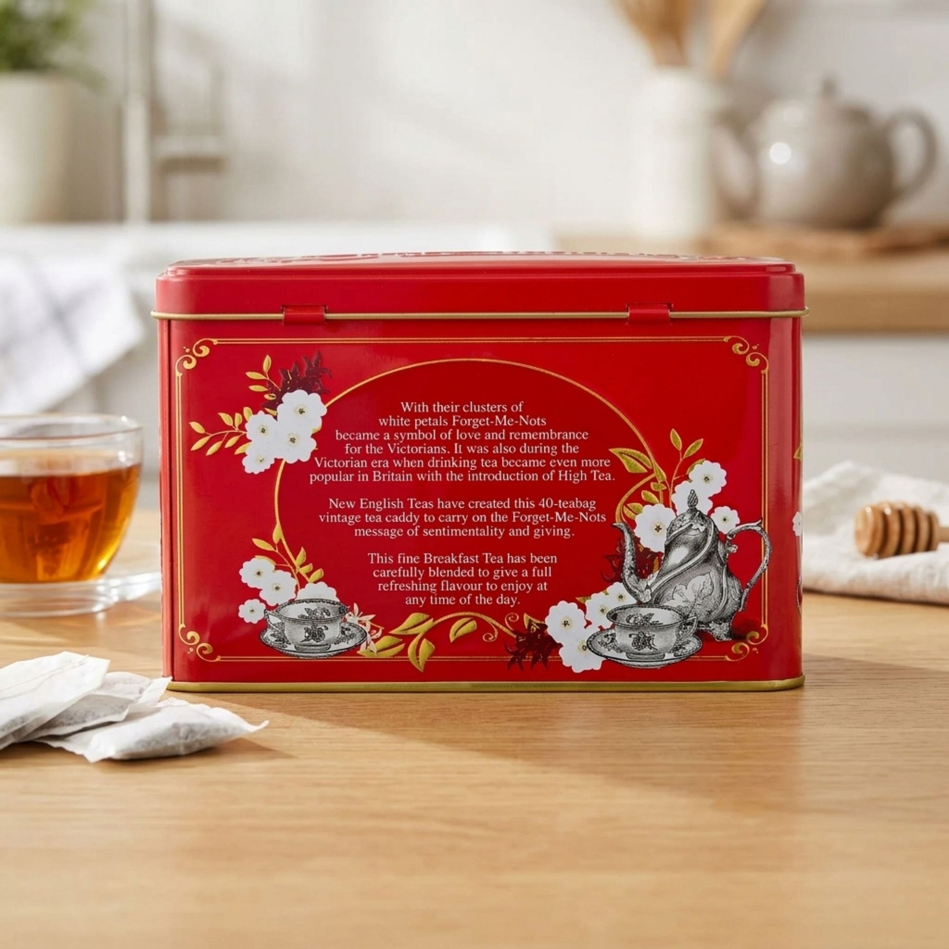 Aromatic full-bodied English Breakfast tea in red caddy