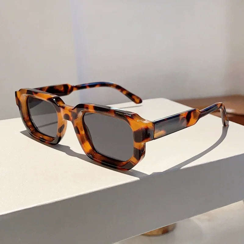 Vintage retro sunglasses trendy fashion eyewear men women