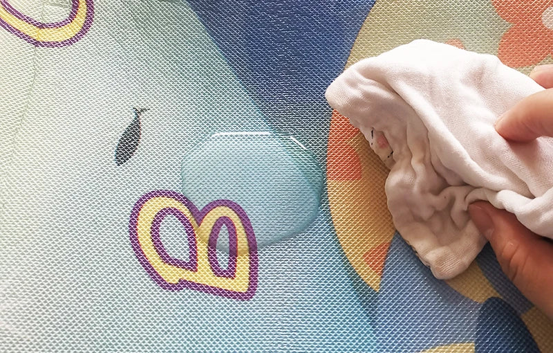 Waterproof baby play mat easy to clean wipe surface foam