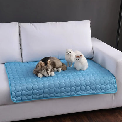 Washable cooling blanket for pets