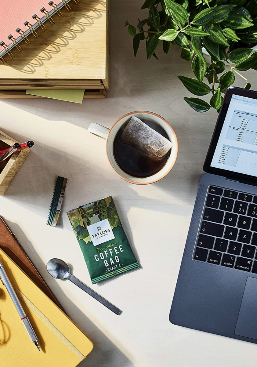 Easy brew coffee bag for cafetiere-style cup