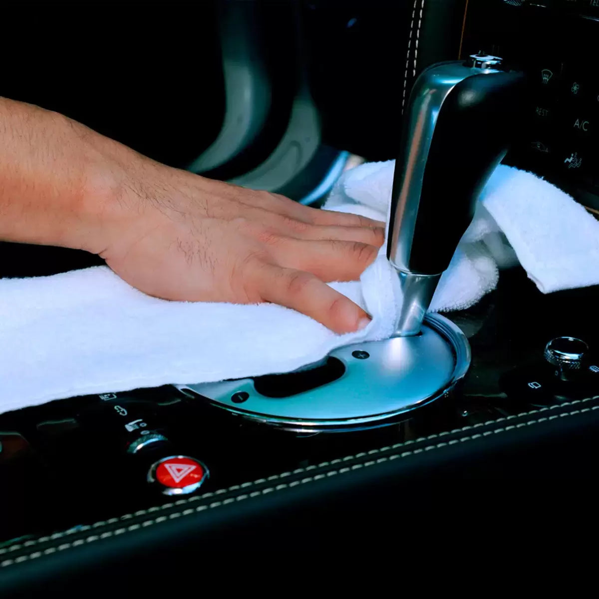 Towels ideal for vehicle washing, waxing, and drying